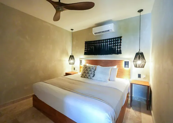 Modern 2br Retreat In Parques Zama With Private Pool Apartamento