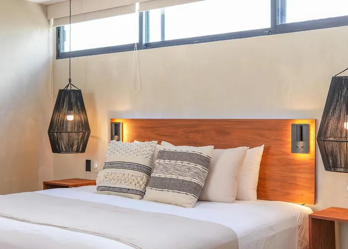Modern 2br Retreat In Parques Zama With Private Pool Apartamento *